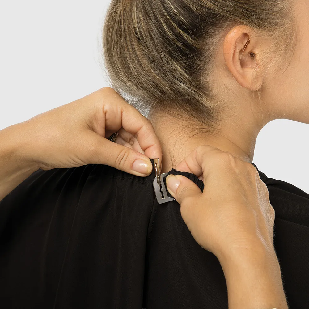 Xanitalia Cape Flex Haarschneideumhang mit Hakenverschluss