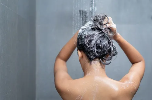 Welches Tiefenreinigungsshampoo ist am besten?